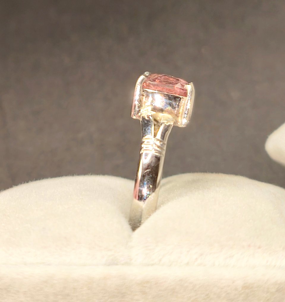 Anello - Indonesia Anello in spinello rosa in argento  (Senza prezzo di riserva) #2.1