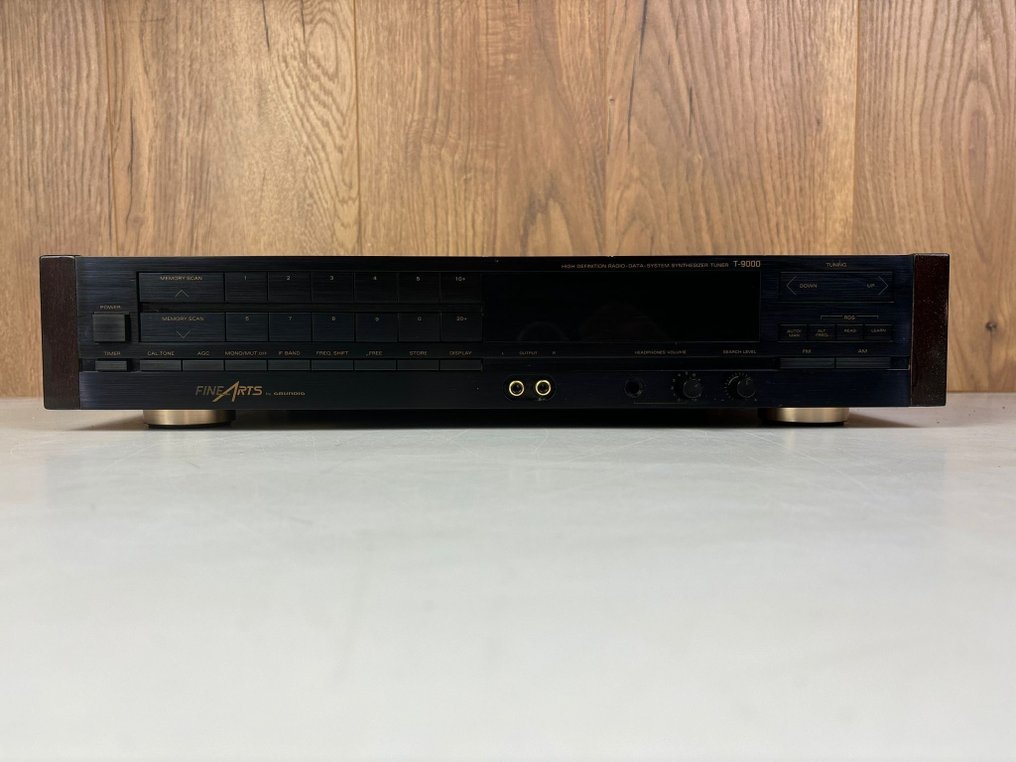 Grundig - FineArts T-9000 Tuner #1.0