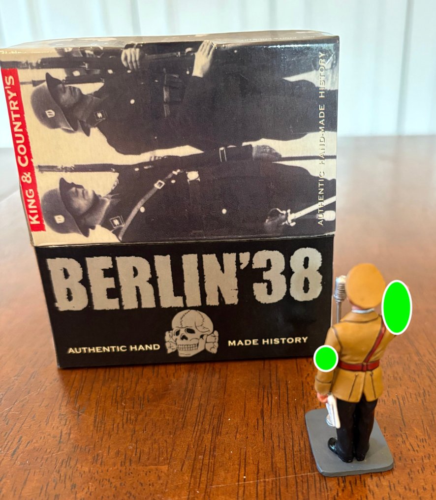 King & Country - Statuetta militare in miniatura - Berlin '38 4x figure set Leibstandarte (4) - Metallo #4.3