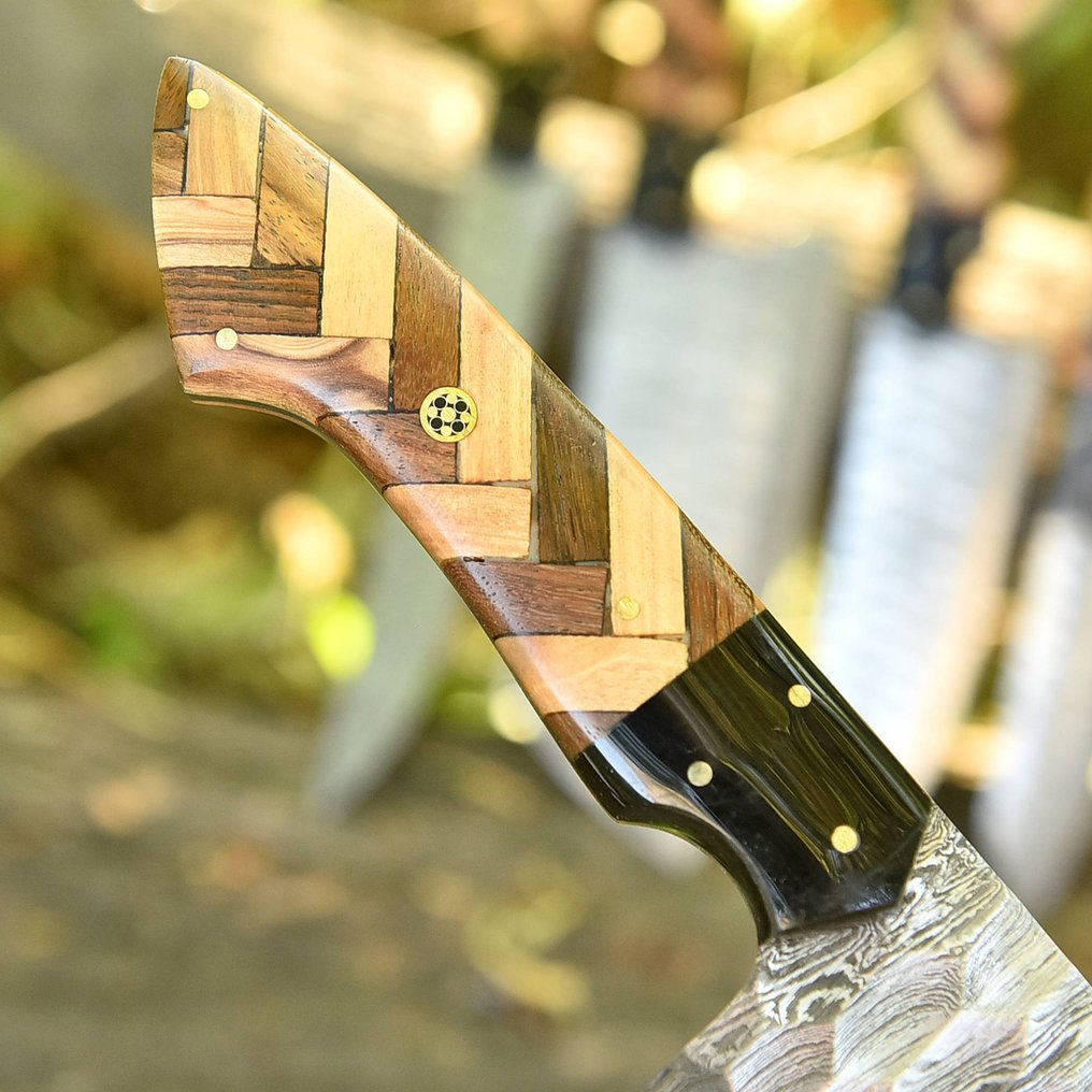 廚刀 - Chef's knife - 折叠钢、橄榄木、木材与树脂 - 北美 #2.1