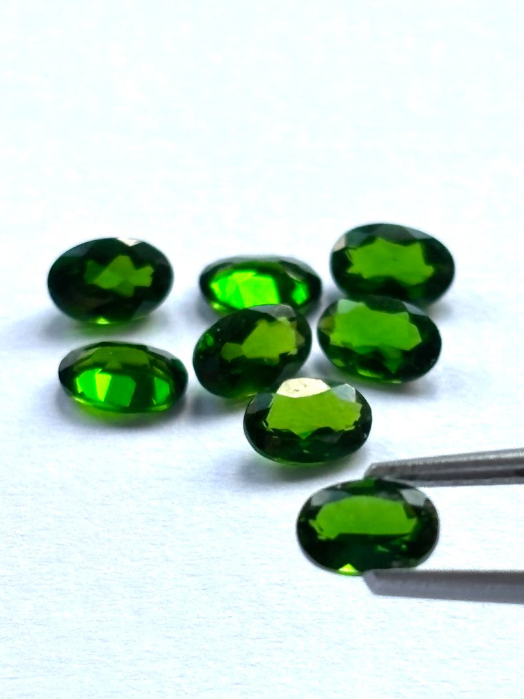 8 pcs Zöld Diopside - 3.84 ct - Instituto Gemólogico Español (IGE) #4.3