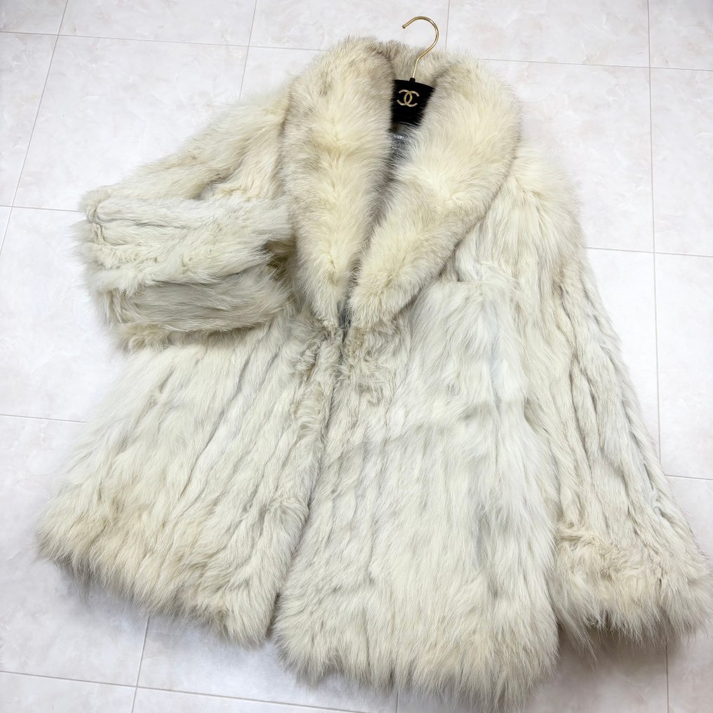 Saga Furs - 皮毛大衣 - 复古 #1.0