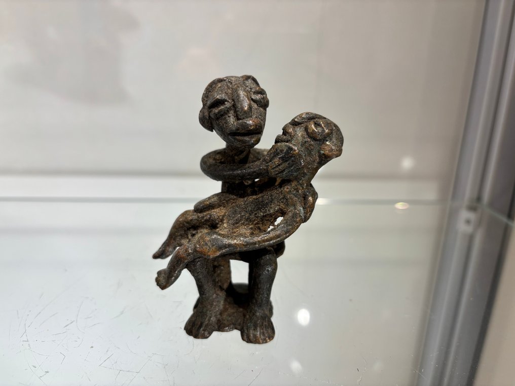 Figur - Nigeria  (Utan reservationspris) #4.3