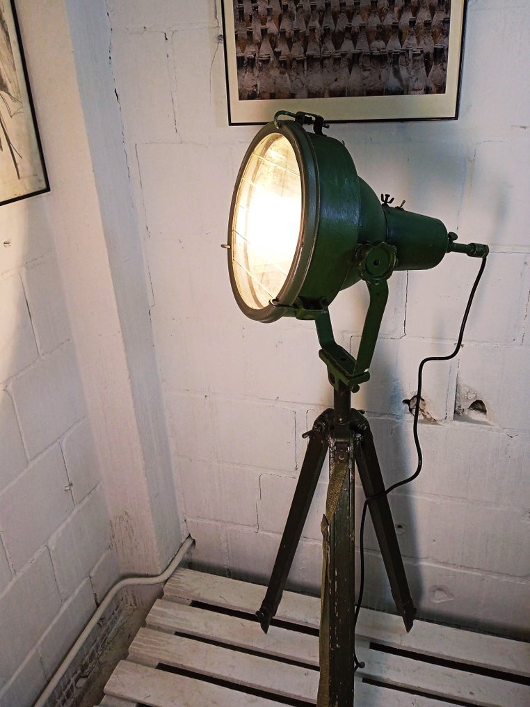 Statief vloerlamp - Militair lamp op statief - Metaal, Hout, Glas #2.1