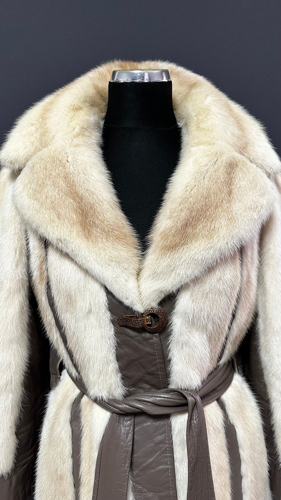 Artisan Furrier - 外套 - 复古 #2.1