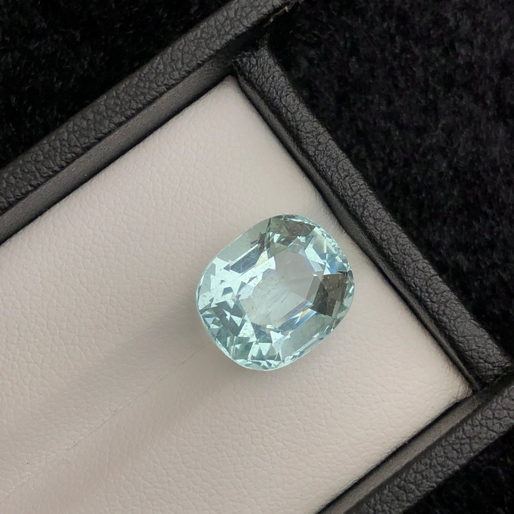 χωρίς τιμή ασφαλείας - 1 pcs  Μπλε, Πράσινο Ακουαμαρίνης  - 8.51 ct - International Gemological Institute (IGI) #4.3