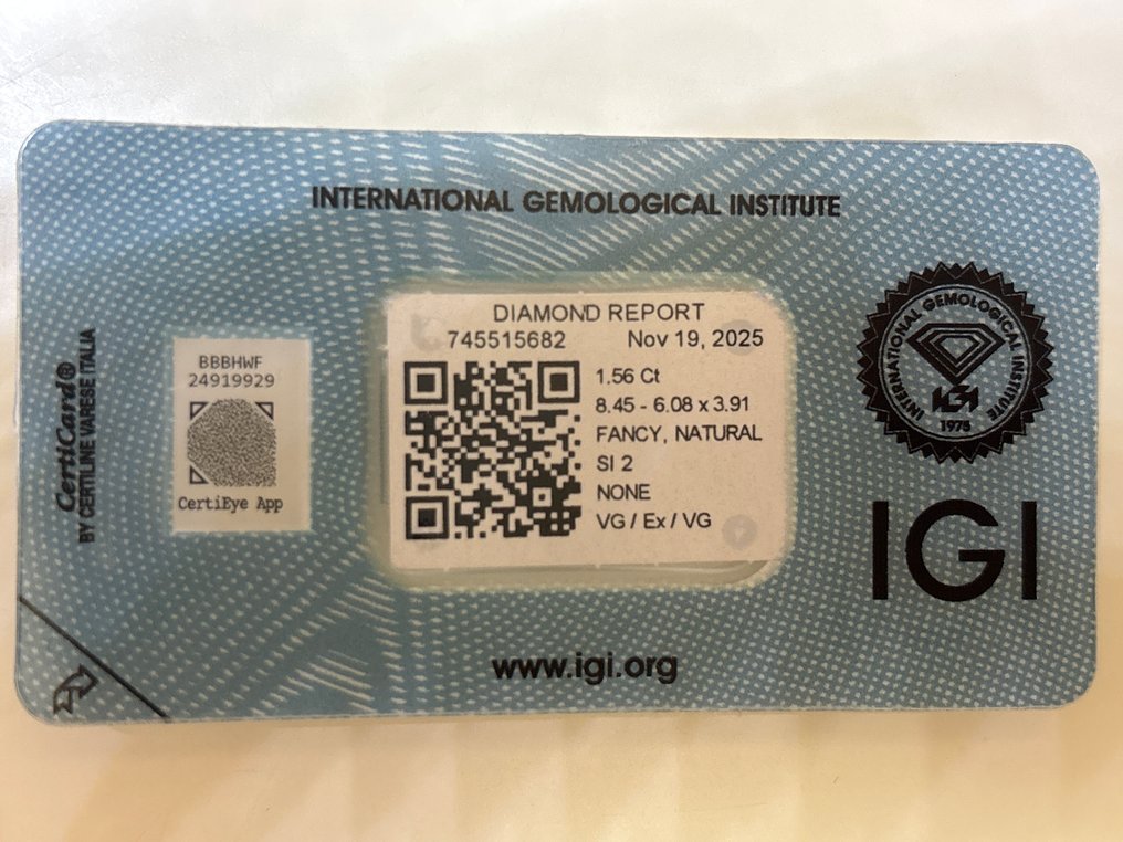 没有保留价 - 1 pcs 钻石 (天然色彩的) - 1.56 ct - 椭圆形 - Fancy intense 稍帶棕色的 黄色 - SI2 微内含二级 - 国际宝石研究院(IGI) #4.3