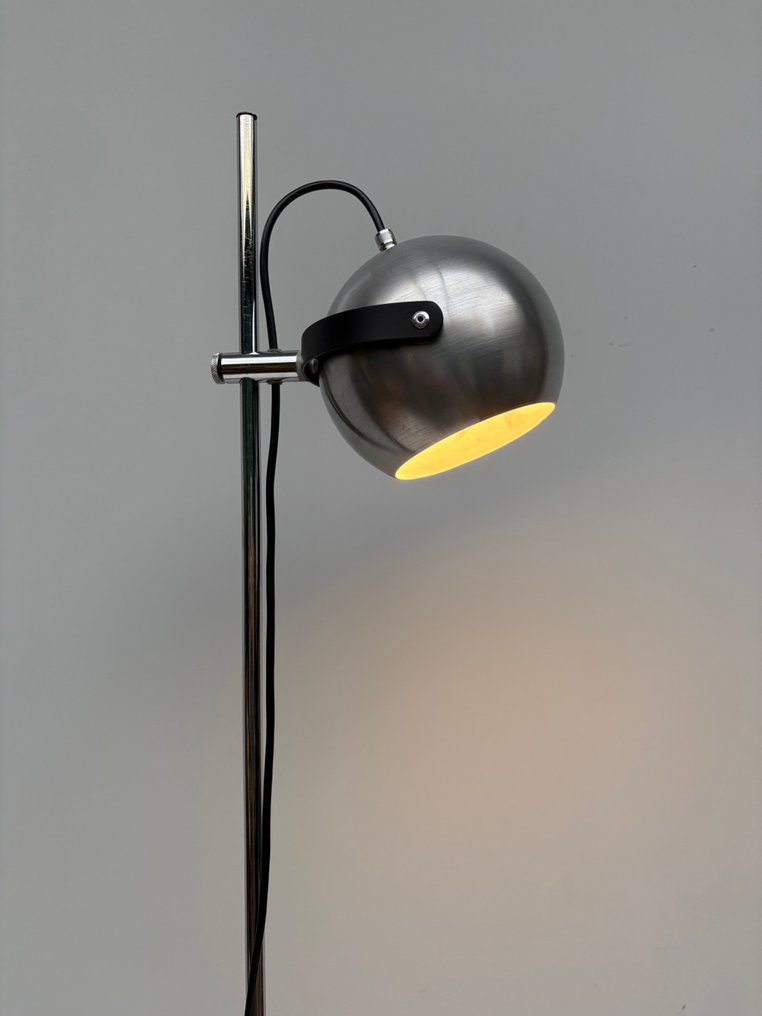 Anvia Almelo - Reading floor lamp - Steel, Chrome plated, Aluminium #1.0