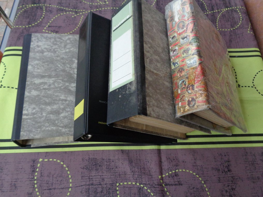 Themed collection - More than 8,000 cigar bands - 1960-1972 #1.0