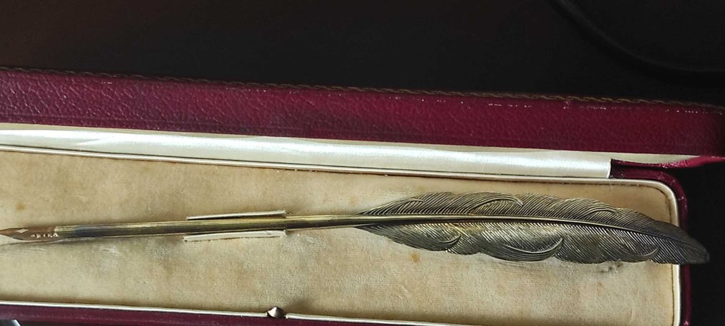 Partial:KUHN& - Fountain pen #1.0