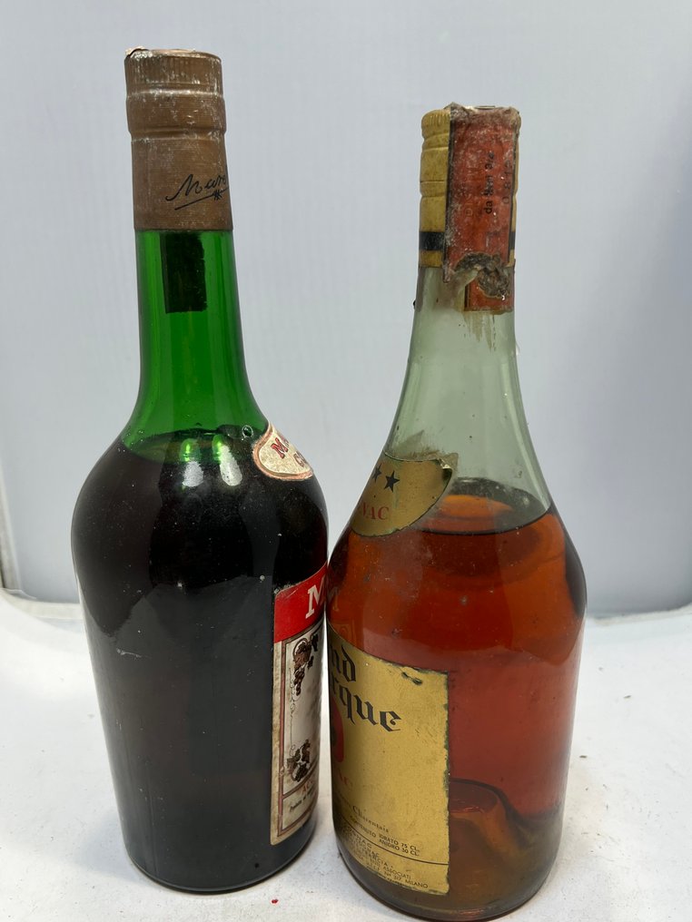 Marett + Grand Monarque - Fine/3 Star - b. Década de 1970 - 75 cl - 2 botellas #1.0