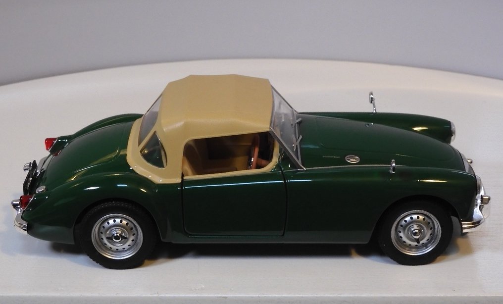 1:18 - 模型汽车 (2) #3.2