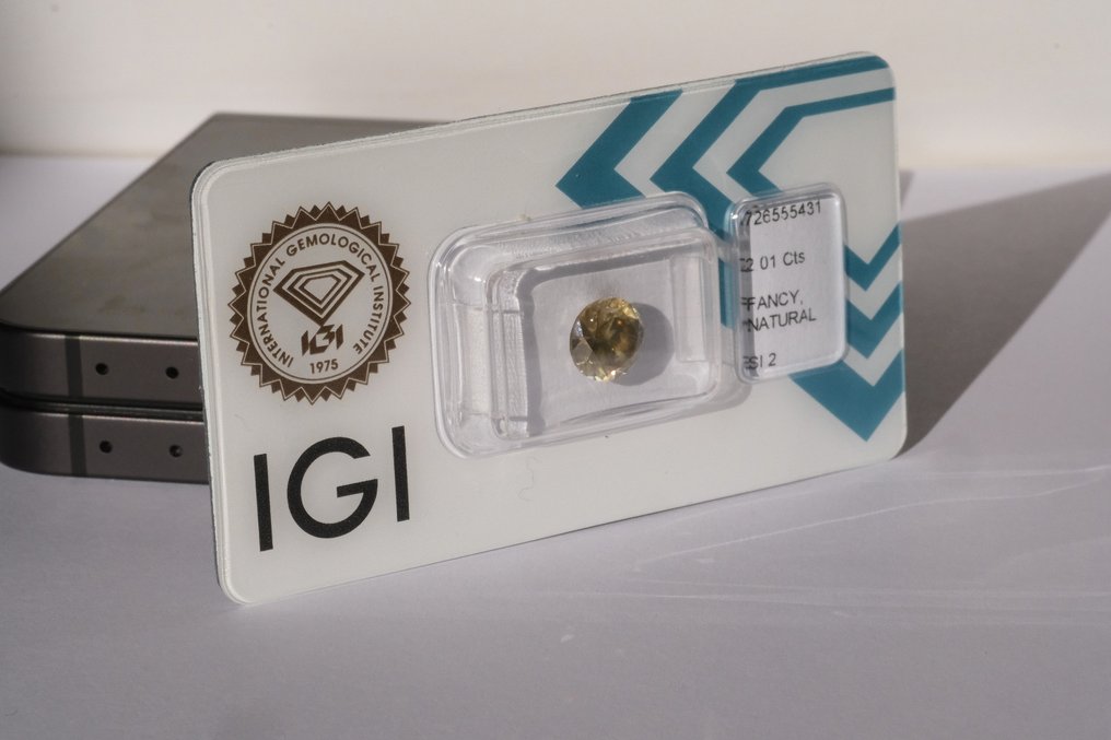 1 pcs Gyémánt (Természetes) - 2.01 ct - Kerek - SI2 - Nemzetközi Gemmológiai Intézet (IGI) #2.1