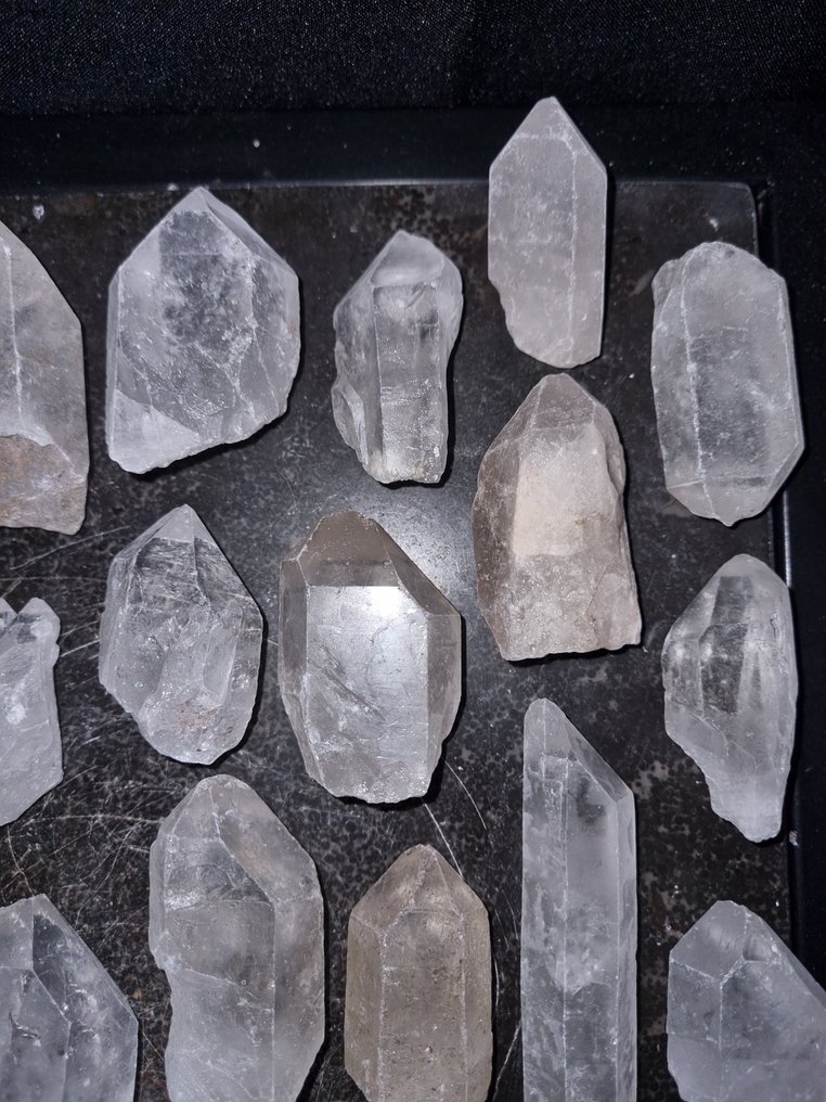 Συλλογή με πλήρως φυσικούς κρυστάλλους bergkristal, 9 - 4,2 εκ.- 1990 g #2.1