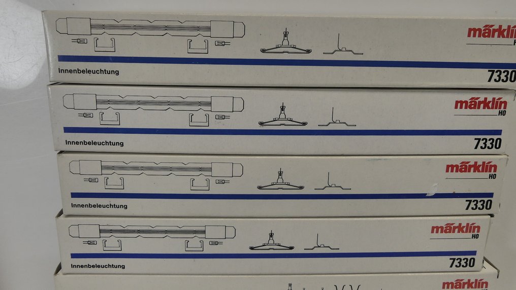 Märklin H0 - 7330/73150 - Model train lighting (8) - Various types of interior lighting for railway carriages. #1.0
