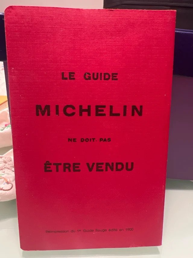 MICHELIN - Bibendum - Michelin Guide 1900  #1.0