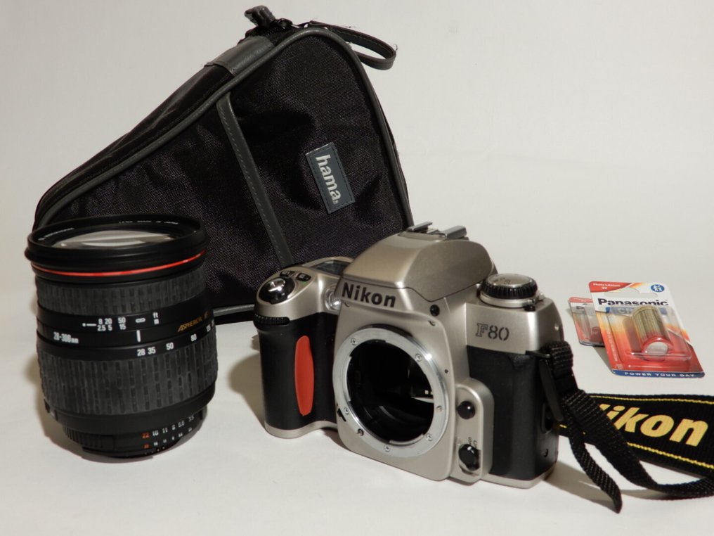 Nikon F80 + Sigma 28-300mm + acc. | Lustrzanka jednoobiektywowa (SLR) #1.0