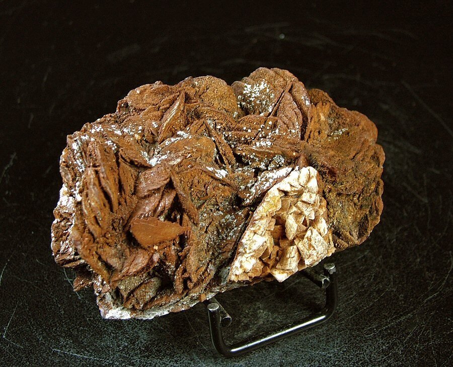 CW1872 Ankerit és Siderit Kristálymátrix - Magasság: 58 mm - Szélesség: 95 mm- 286 g - (1) #1.0