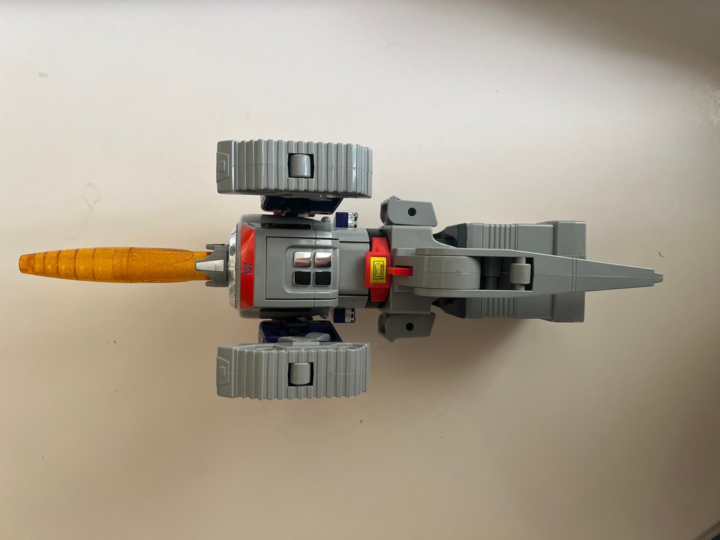 Hasbro  - Toy robot Galvatron Transforms G1 (1986) - U.K. #3.2