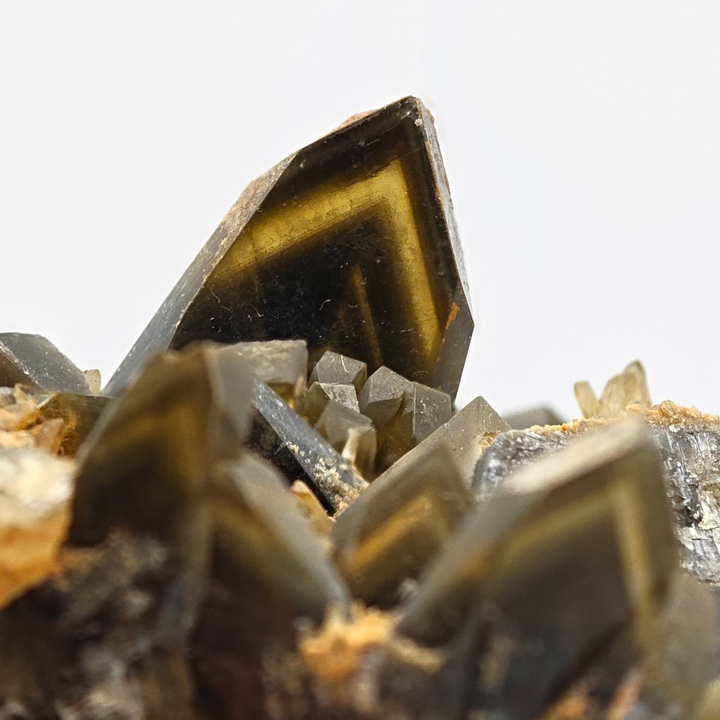 带有恐怖幽灵的白云石，撒丁岛 水晶 - 高度: 67 mm - 宽度: 48 mm- 214 g #1.0