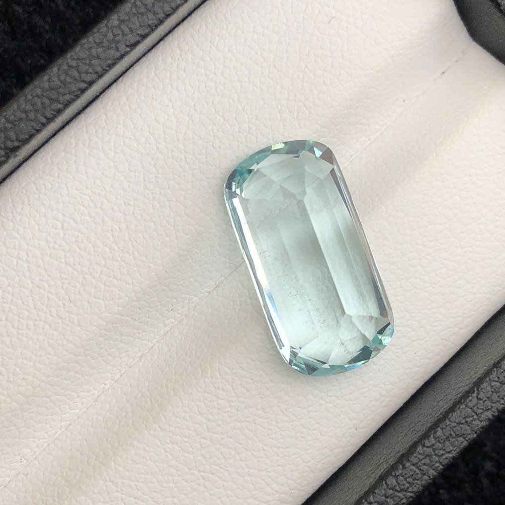 χωρίς τιμή ασφαλείας - 1 pcs  Μπλε, Πράσινο Ακουαμαρίνης  - 9.41 ct - International Gemological Institute (IGI) #1.0