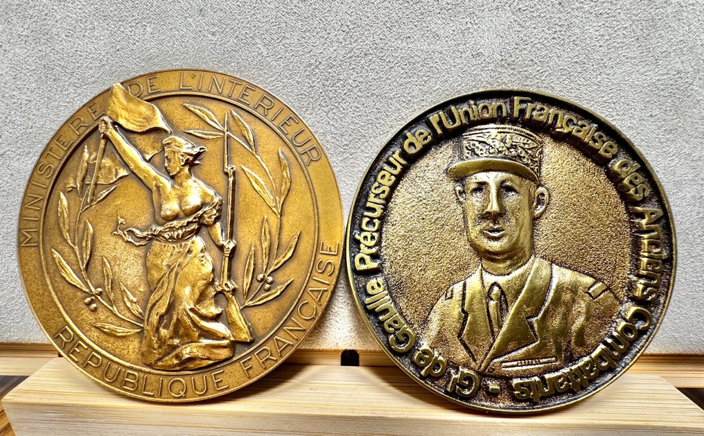 France - Extremely rare medal by Mohon and Fifth republic - Commemorative token #1.0