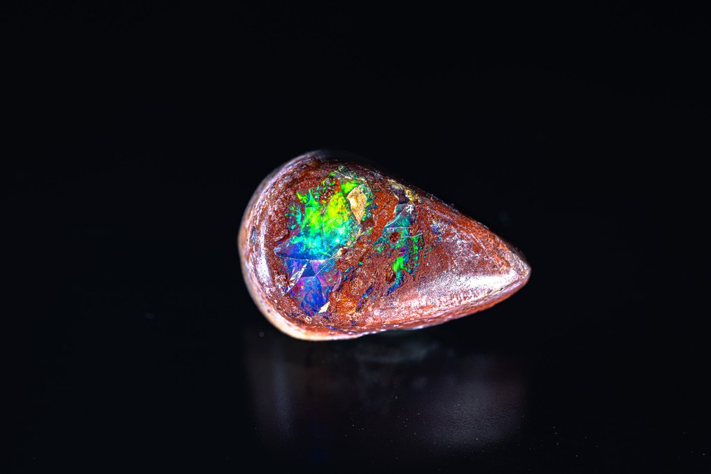 RAREST Mexican fire opal rainbow 5,305 carats - NO RESERVE PRICE - Height: 15 mm - Width: 9.6 mm- 1.61 g - (1) #1.0