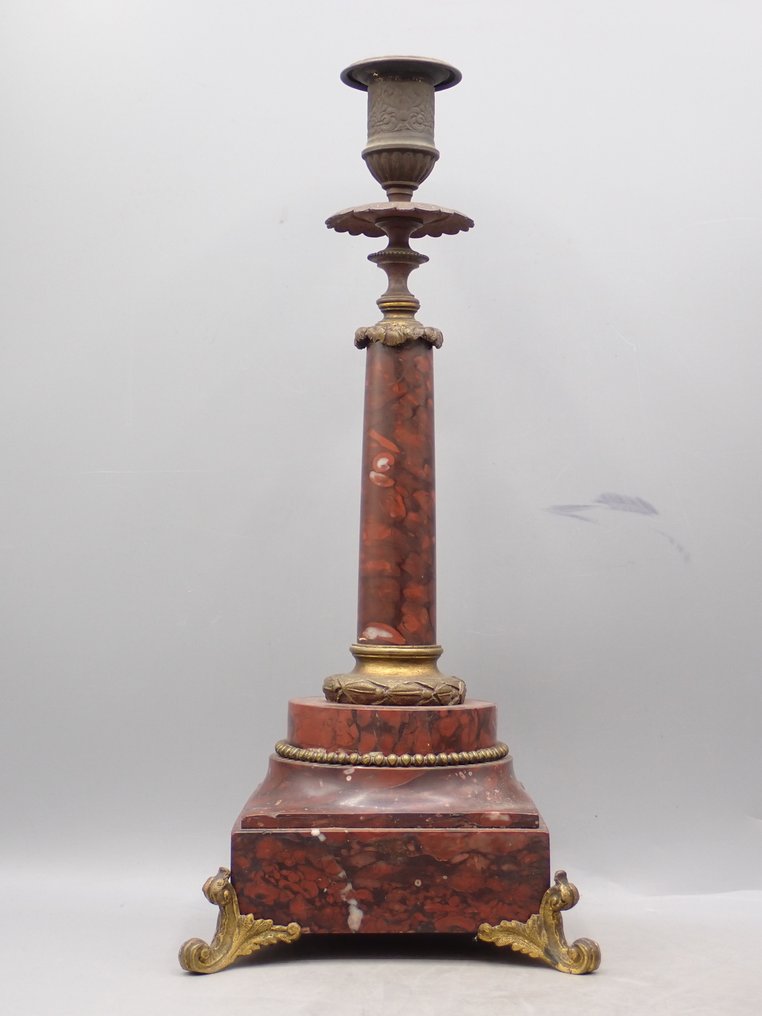 Candlestick Pair of mantlepiece candlesticks (2) - Rouge Griotte #2.1