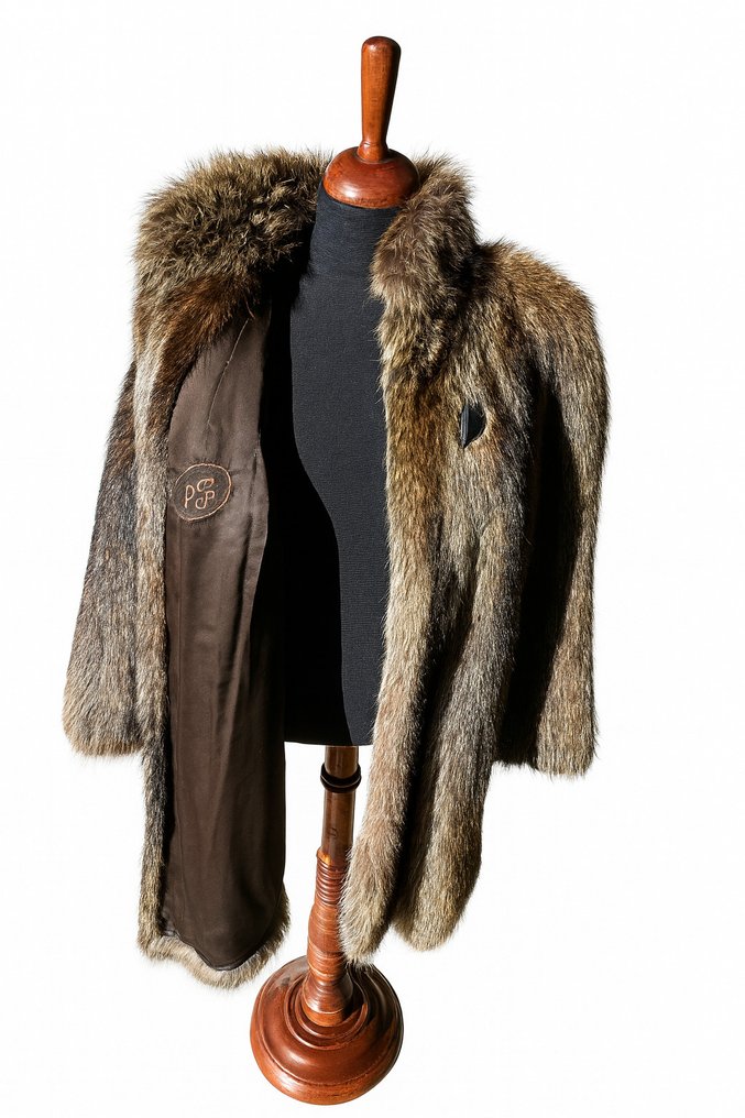 Artisan Furrier - 皮毛大衣 - 复古 #4.3