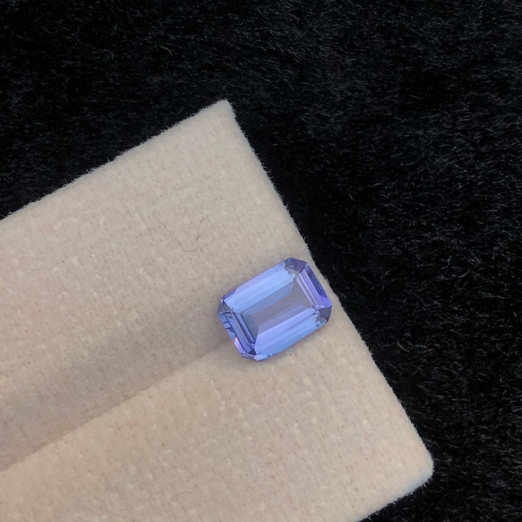 没有保留价 - 1 pcs  蓝色, 紫罗兰色 坦桑石  - 1.33 ct - 国际宝石研究院（IGI） - Tanzanite #1.0