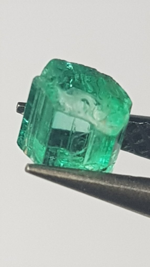 Smaragdi Karkea- 1.3 g #4.3