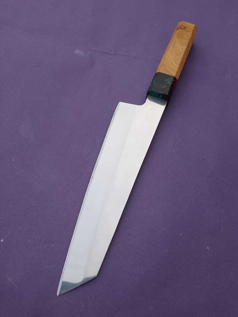 廚刀 - 专业的日本K Tip Gyuto,由法国艺术家采用传统工艺手工制作 - K Romain的Gyuto刀手工制作 - 日本 - 法国艺术家合作 #1.0