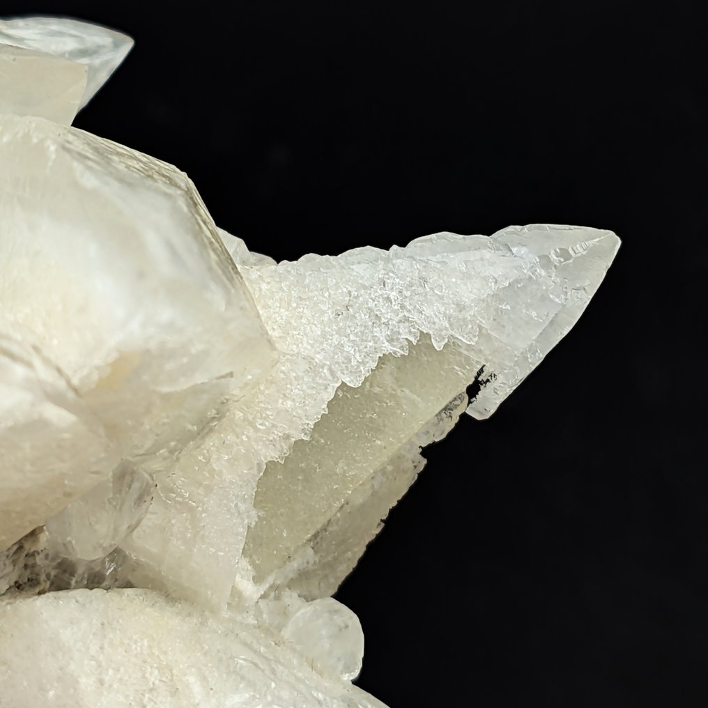 MATRIOSKA de CALCITA com GUSSETO ESQUELETAL, Cristais Grandes, Sardenha Cristais sob matriz - Altura: 151 mm - Largura: 76 mm- 489 g #1.0