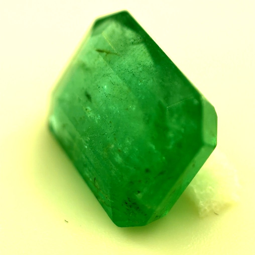 Nincs minimálár - 1 pcs Zöld Smaragd - 2.58 ct - Nemzetközi Gemmológiai Intézet (IGI) - Természetes smaragd #3.2