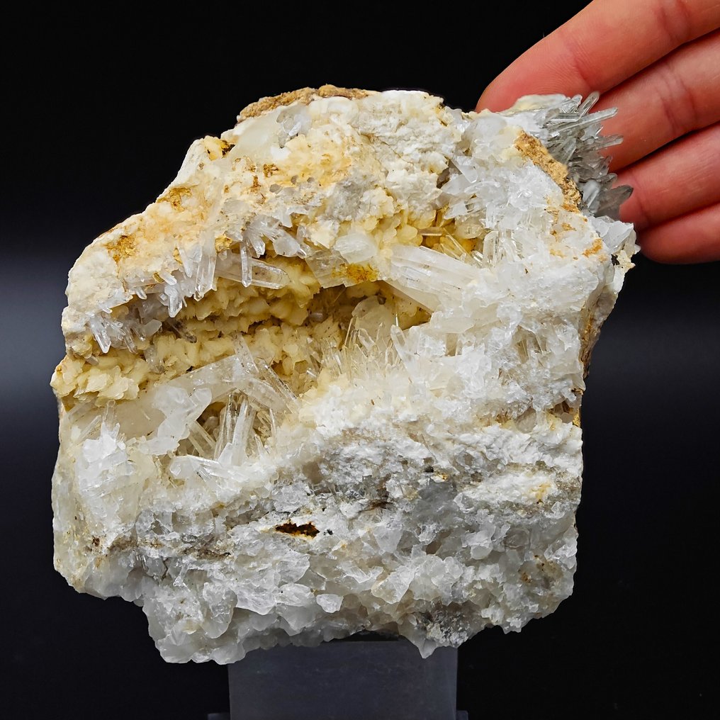 Elegant GEODE, QUARTZ with DOLOMITES, Alpino, Traversella Geode - Height: 98 mm - Width: 98 mm- 753 g #1.0