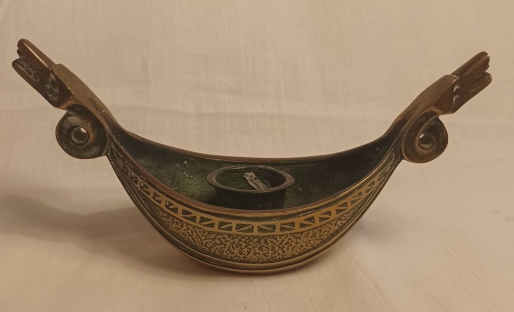 Taperstick燭台 - 銅綠青銅 - Max Le Verrier 的烛台 #1.0