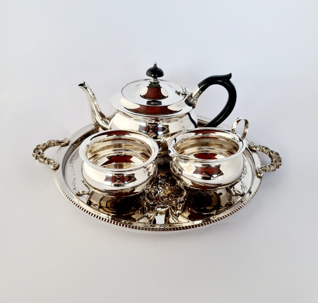 Breakfast set - Elegant Silver-Plated Breakfast Set - Silverplated #1.0