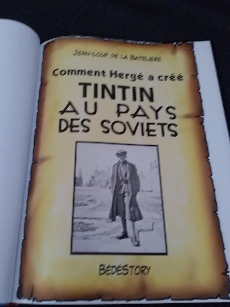 Tintin - comment hergé a créé tintin au pays des soviets - 1 Album - 第一版 - 2021 #1.0