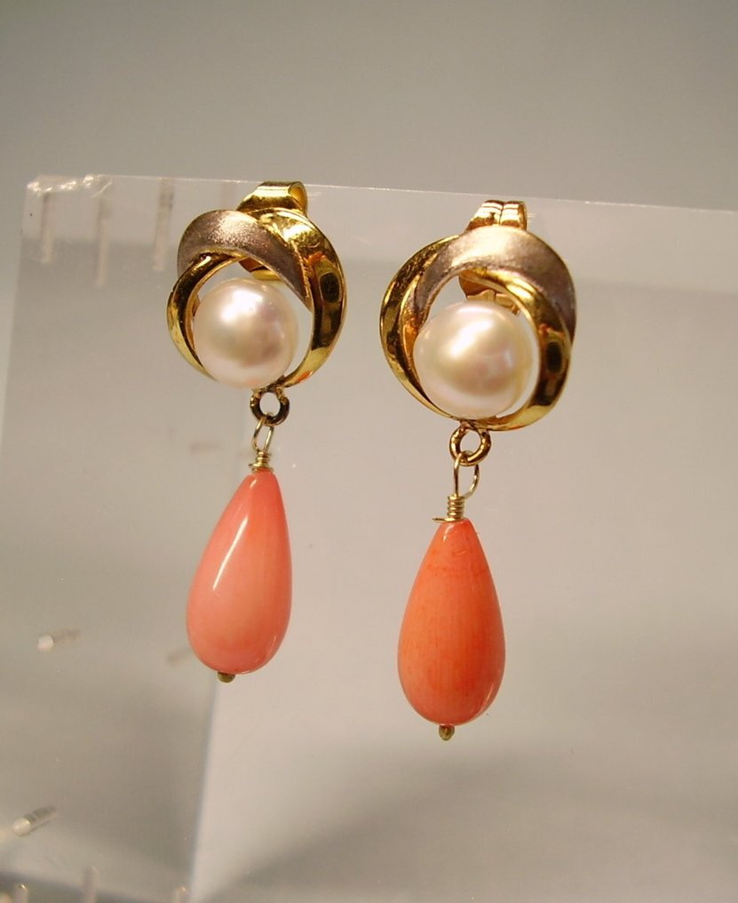 No Reserve Price - Earrings - 14 kt. Yellow gold -  9.80ct. tw. Coral - Pearl - Goldsmith craftsmanship #4.3