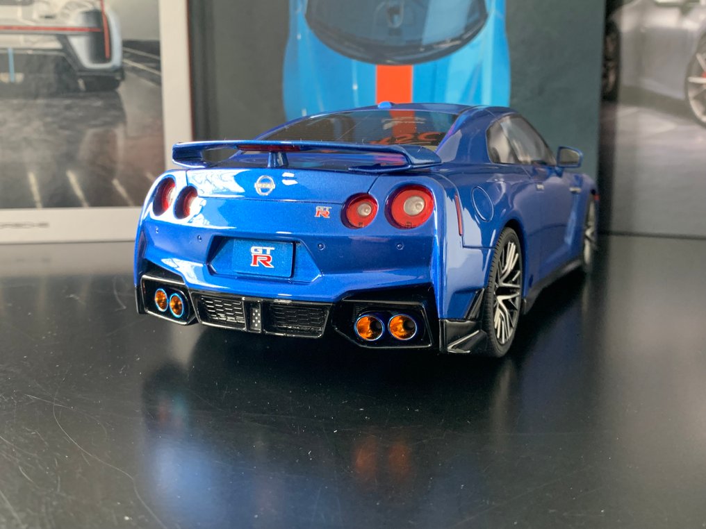 GT Spirit 1:18 - Modelsportsvogn - 2024 Nissan GT-R R35 #3.2