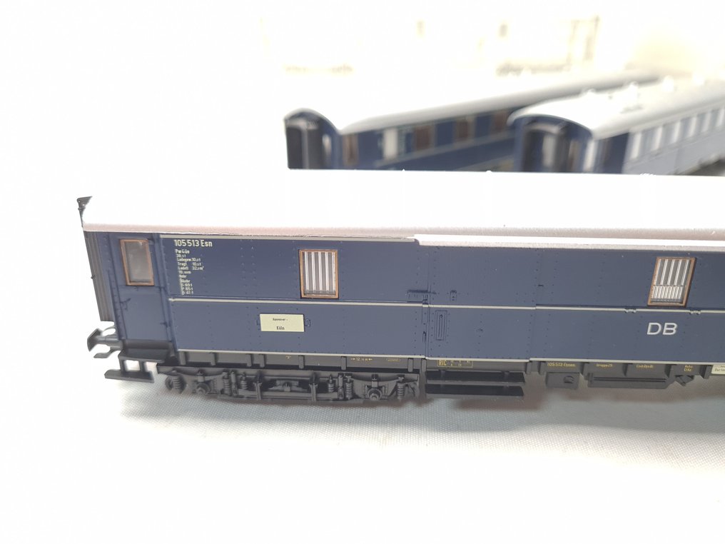 Märklin H0 - 42753 - Set di carrozze passeggeri di modellini di treni (1) - Set di 3 carrozze 'Frühe Bundesbahn'. - DB #4.3