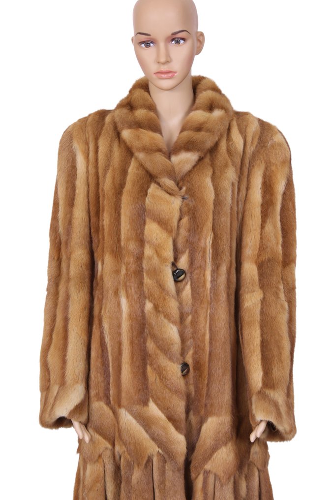 Artisan Furrier - 皮毛大衣 #3.2