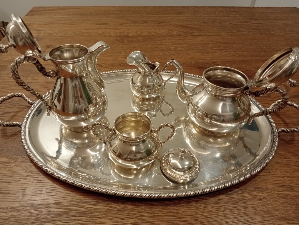 Servizio da tè e caffè (5) - .800 argento - Stile San Marco #1.0
