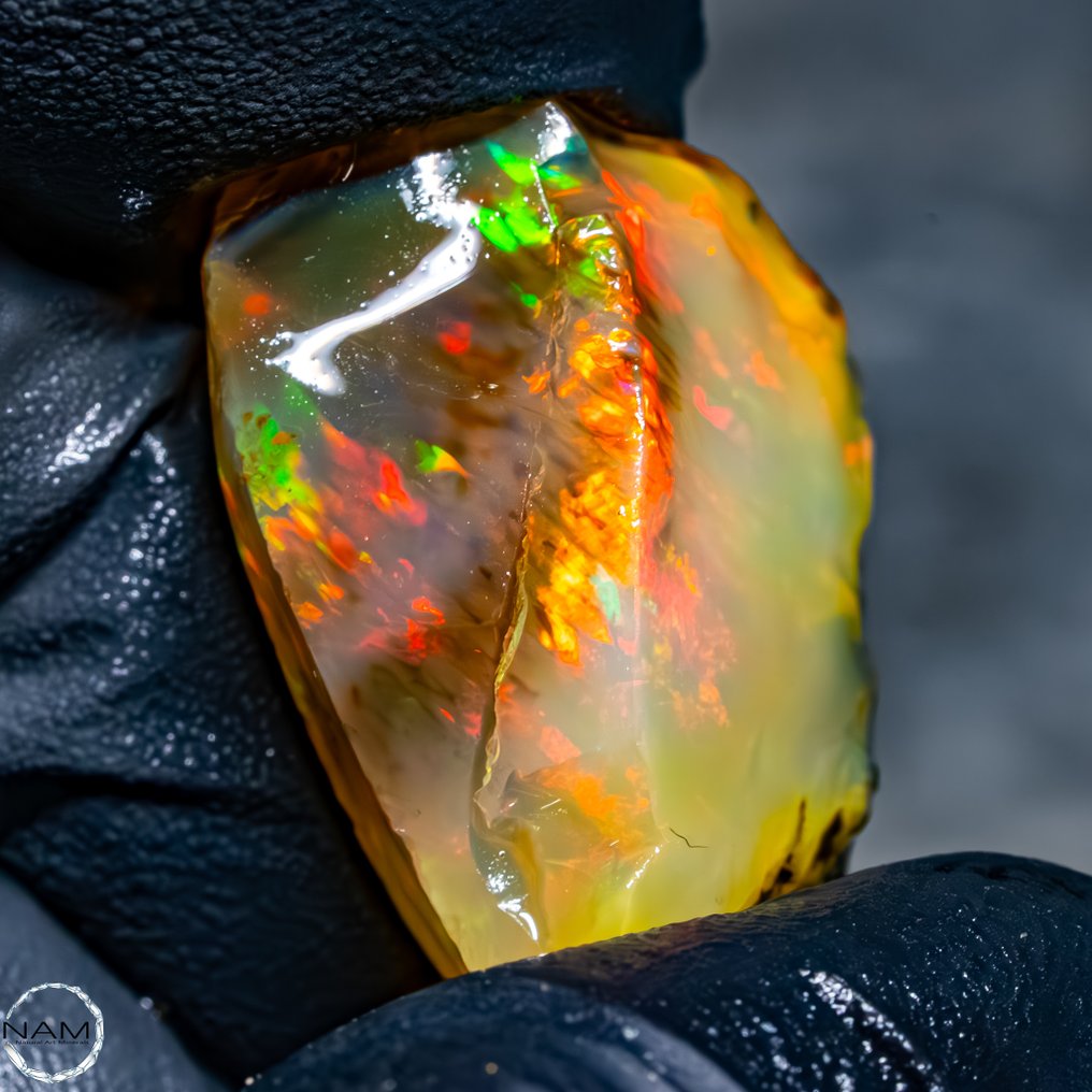 Πολύ σπάνιο φυσικό κρύσταλλο Opal AAA+++ χωρίς επεξεργασία. 37,25ct- 7.45 g #3.2