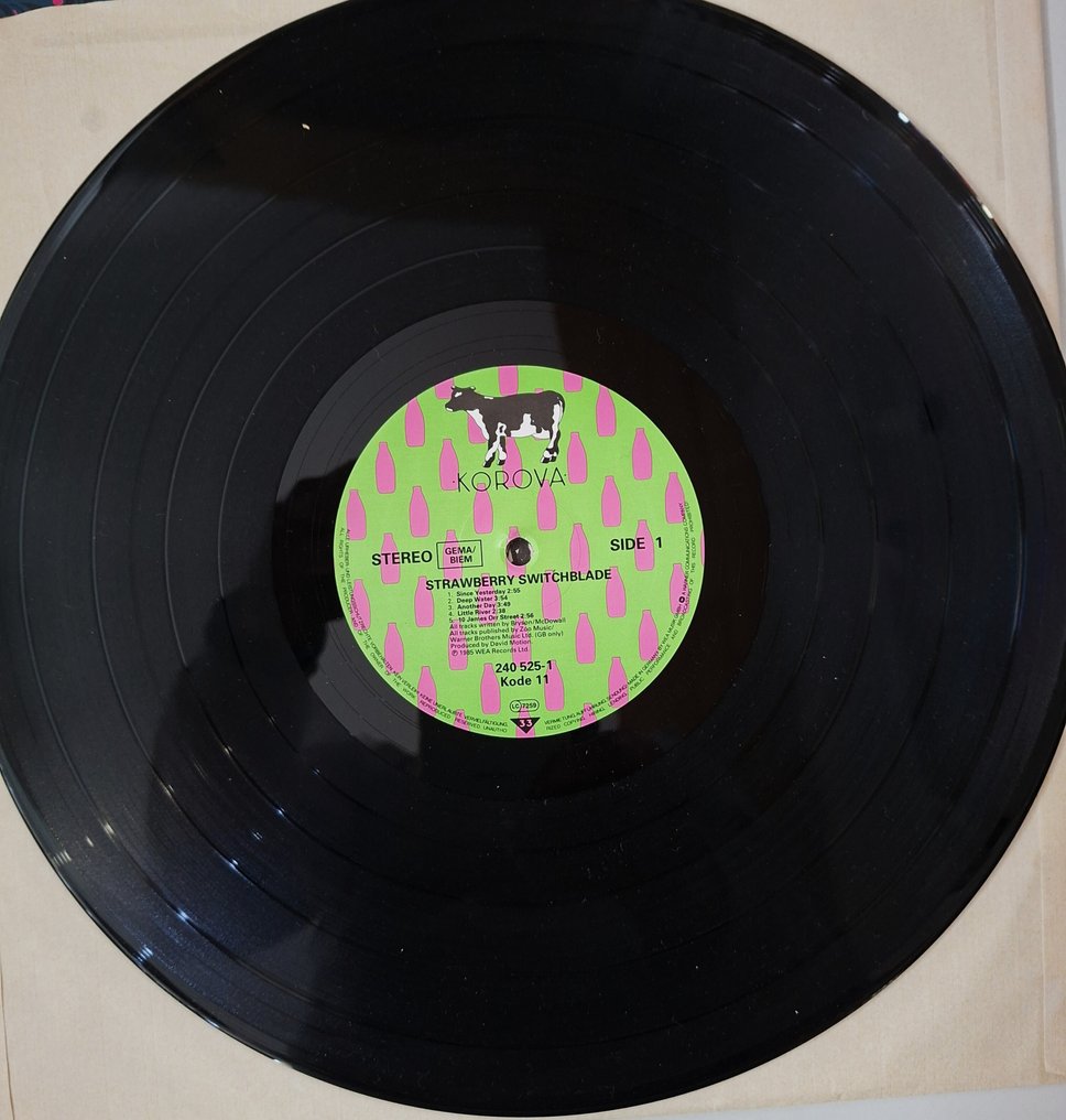 Strawberry Switchblade - Strawberry Switchblade - LP Album (stand-alone item) - 1st Pressing - 1986 #3.2