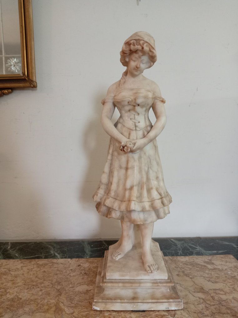 Γλυπτό, Senza titolo - 57 cm - Αλαβάστρο #1.0