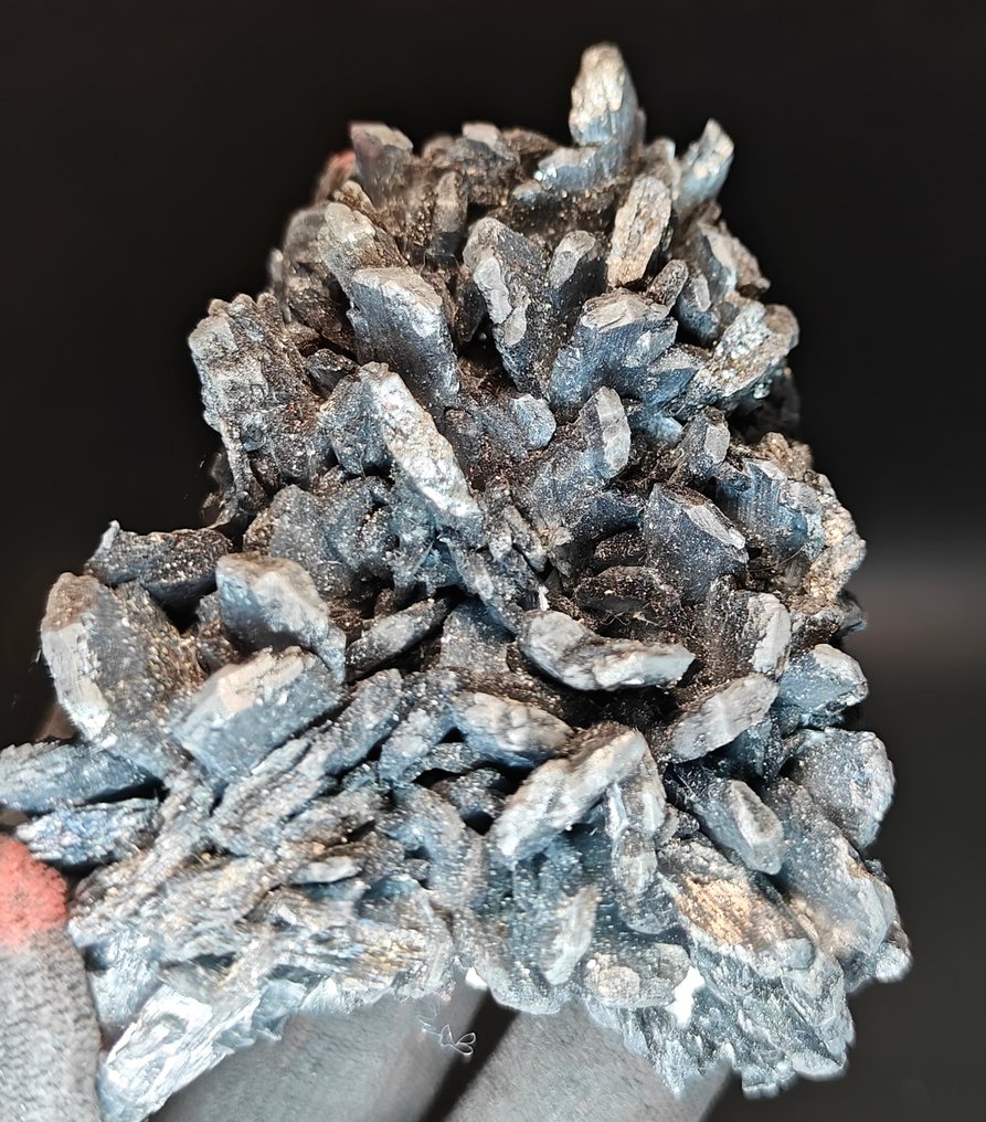 Antimonite Free shipping to Europe -> historical price with specific tabular crystallization. - Height: 9 cm - Width: 6 cm- 490 g #1.0
