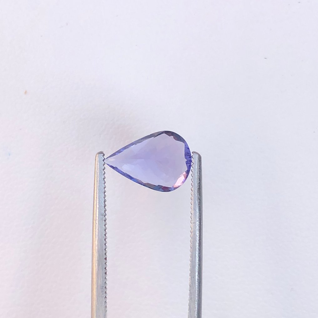 没有保留价 - 1 pcs  紫罗兰色, 蓝色 坦桑石  - 1.58 ct - 国际宝石研究院（IGI） #3.2
