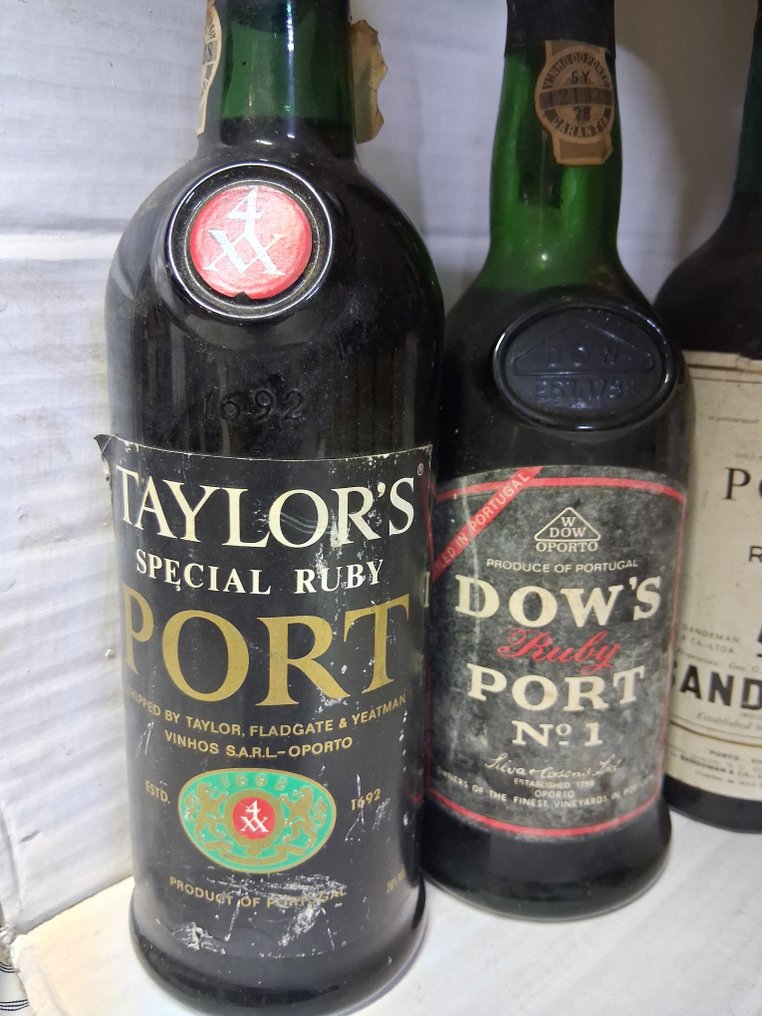 Mixed Port Incl: Warre's, Sandeman, Taylor's & Dow's - White, Ruby - Porto - 10 Flaschen (0,75 l) #1.0