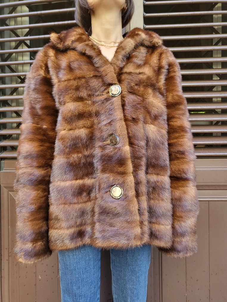 Artisan Furrier - 皮毛大衣 - 复古 #1.0